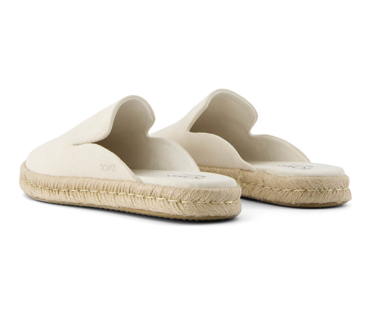TOM10021874_W_SantiagoMule_LightSandSuede_B.jpg