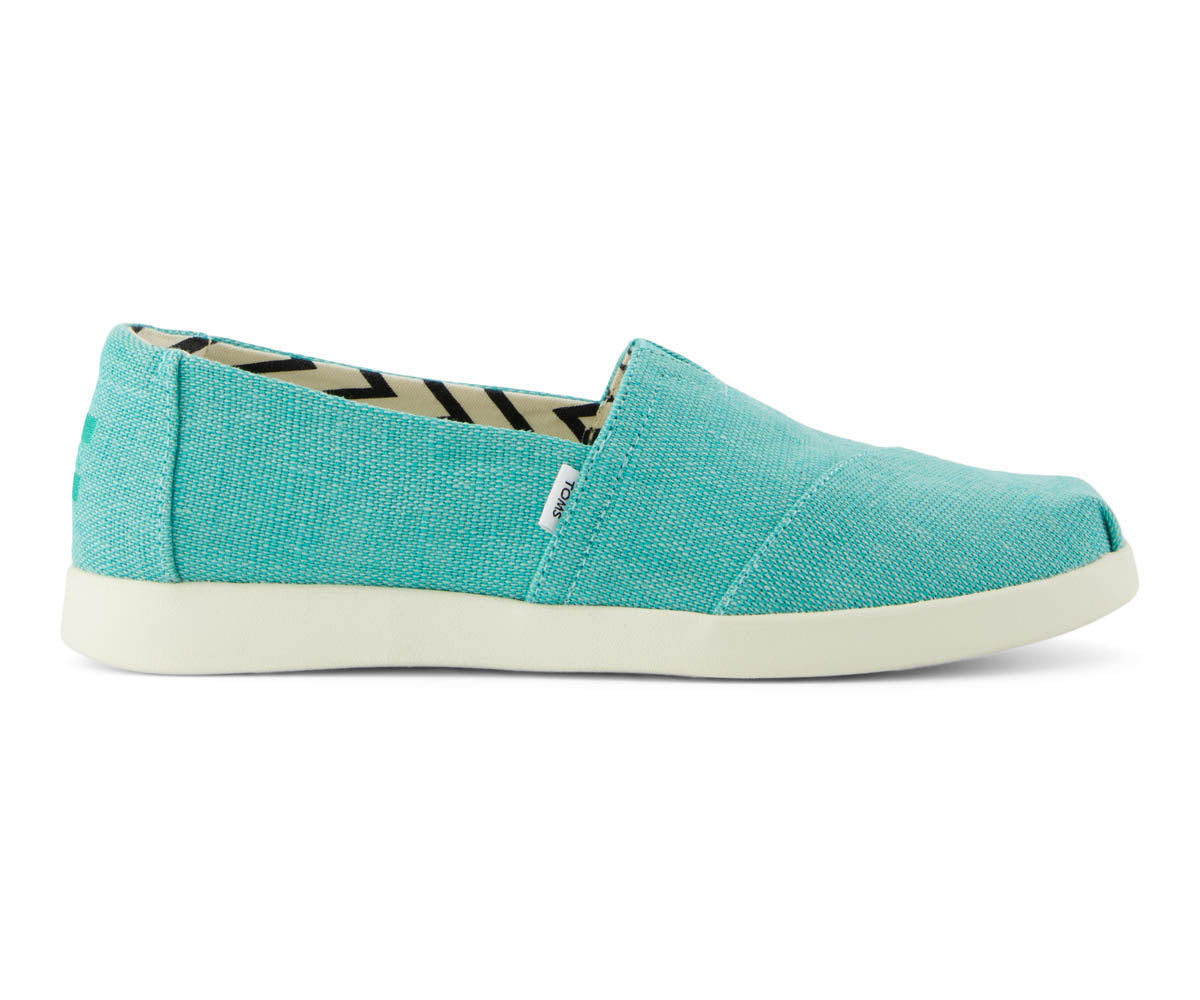 TOM10021922AQUA.jpg