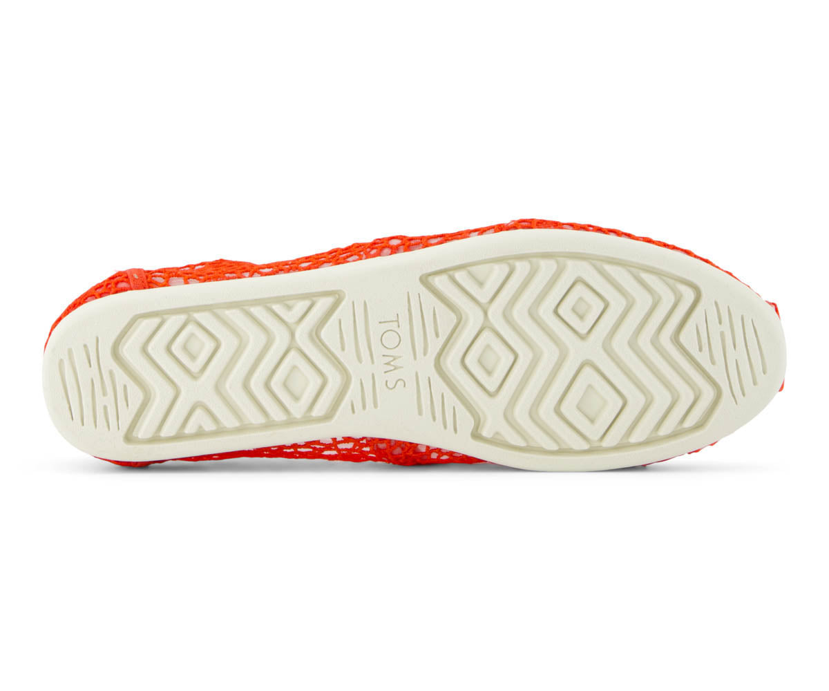 TOM10021935_W_AlpargataClassic3_FlameMoroccanCrochet_BS.jpg