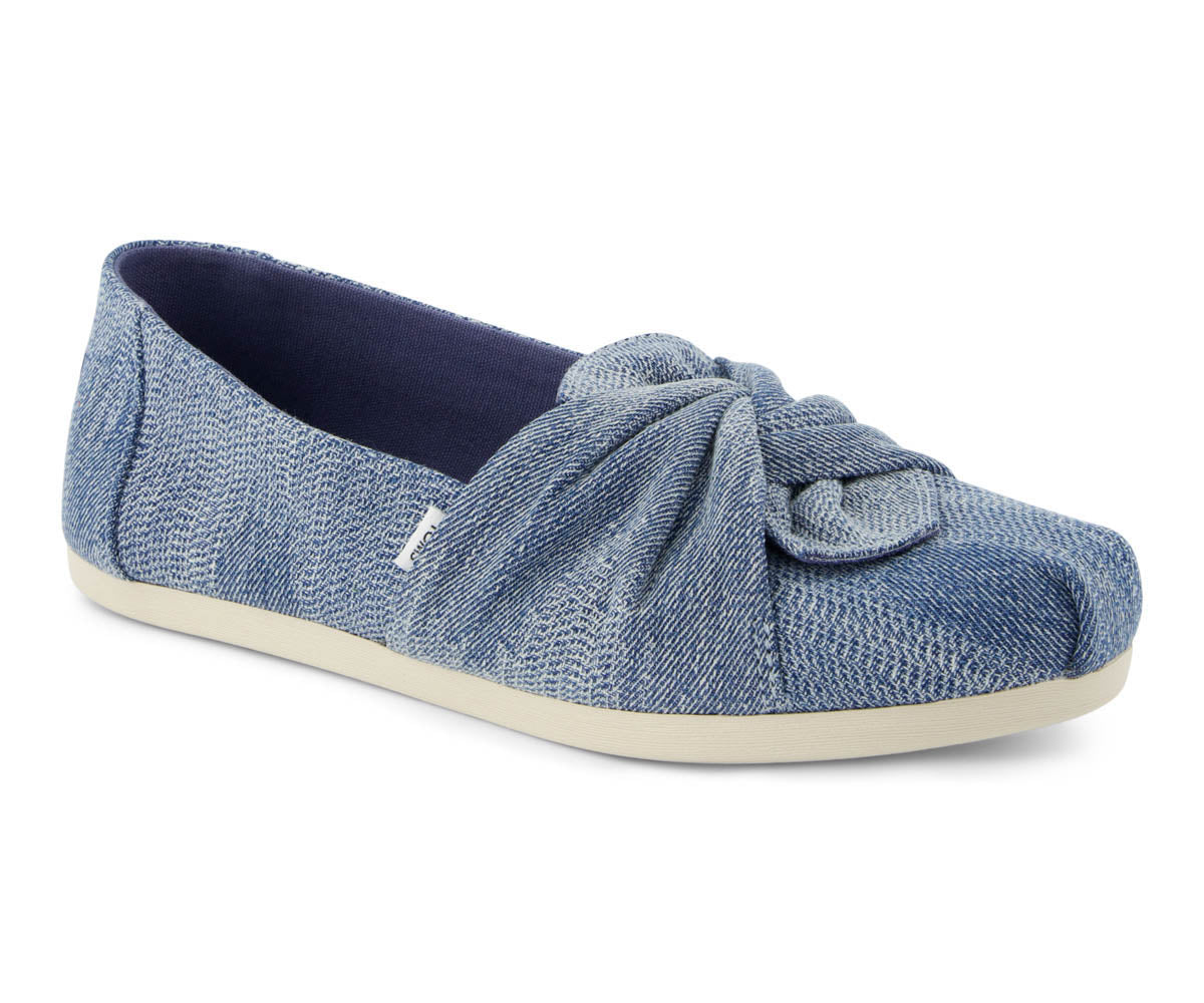 TOM10021940_W_AlpargataClassic3_DarkSkyTexturedDenimKnot_45.jpg